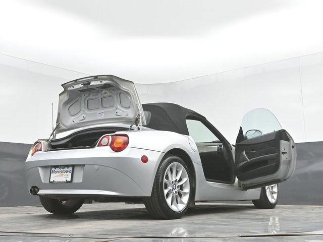 2003 BMW Z4 2.5i