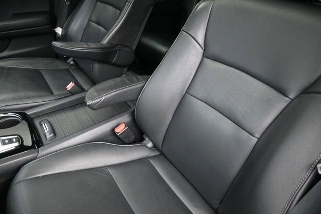 2020 Honda Pilot 2WD Touring 8 Passenger