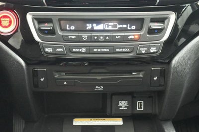 2020 Honda Pilot 2WD Touring 8 Passenger
