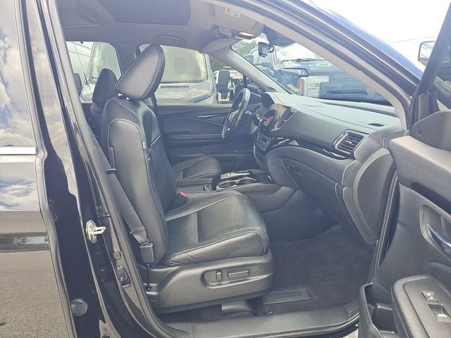 2020 Honda Pilot Touring 8-Passenger