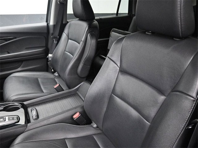 2022 Honda Pilot Touring 7-Passenger