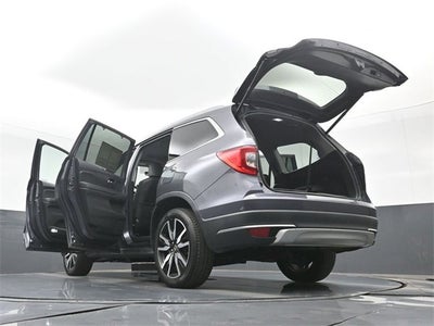 2022 Honda Pilot Touring 7-Passenger