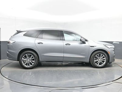 2024 Buick Enclave Avenir