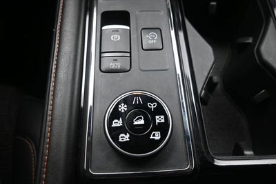 2024 Nissan Pathfinder Rock Creek 4WD