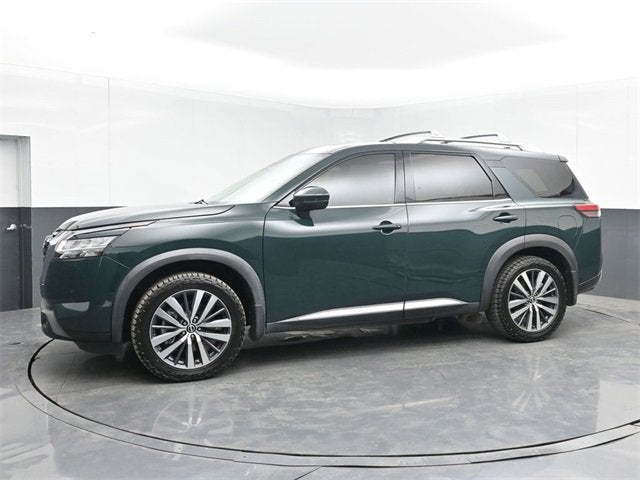 2022 Nissan Pathfinder Platinum