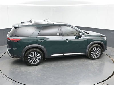 2022 Nissan Pathfinder Platinum