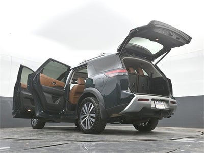 2022 Nissan Pathfinder Platinum