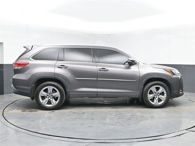 2017 Toyota Highlander Limited