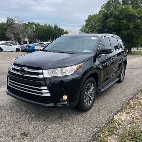 2019 Toyota Highlander SE