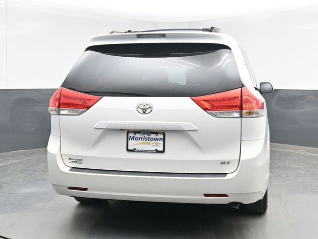 2012 Toyota Sienna XLE AAS
