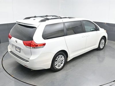 2012 Toyota Sienna XLE AAS