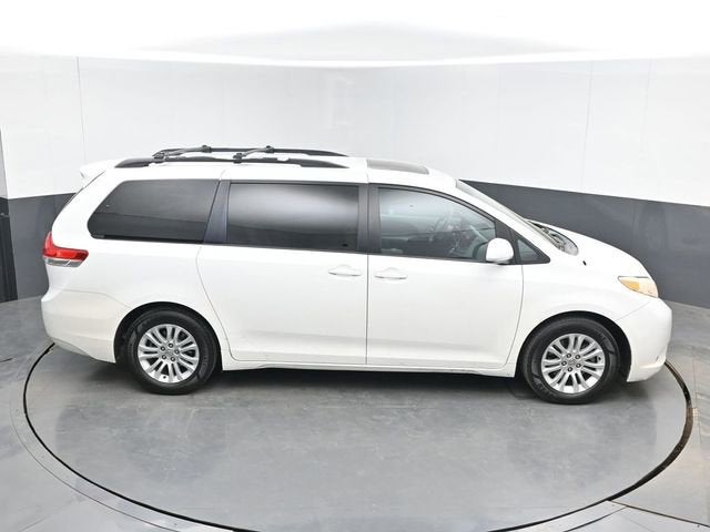 2012 Toyota Sienna XLE AAS