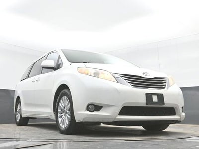 2012 Toyota Sienna XLE AAS