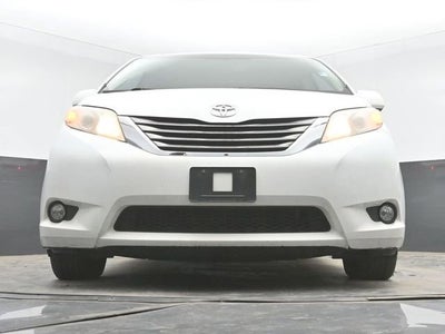 2012 Toyota Sienna XLE AAS