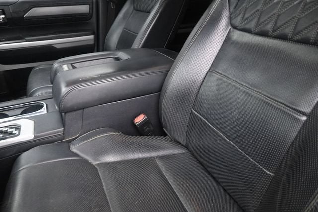 2018 Toyota Tundra 4WD SR5