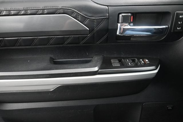 2018 Toyota Tundra 4WD SR5