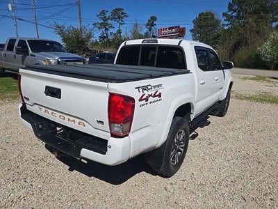 2016 Toyota Tacoma SR