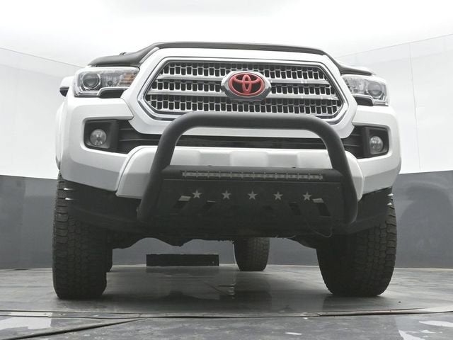 2016 Toyota Tacoma SR