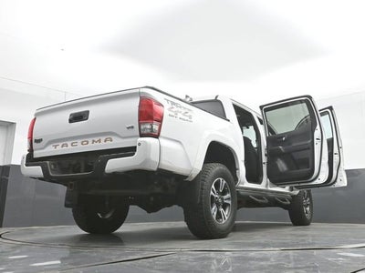 2016 Toyota Tacoma SR