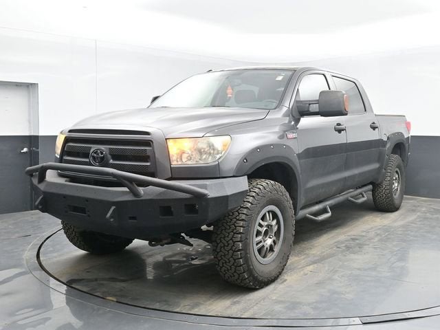 2013 Toyota Tundra 4WD Truck GRADE