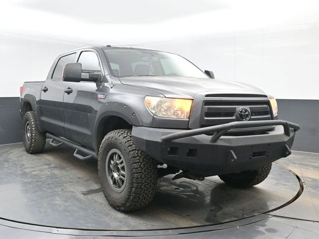 2013 Toyota Tundra 4WD Truck GRADE
