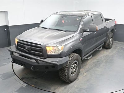 2013 Toyota Tundra 4WD Truck GRADE