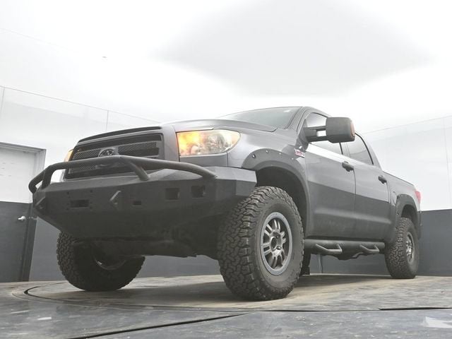2013 Toyota Tundra 4WD Truck GRADE