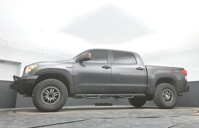 2013 Toyota Tundra 4WD Truck GRADE