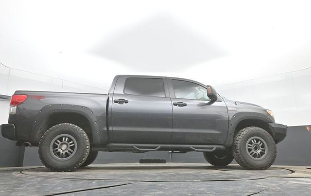 2013 Toyota Tundra 4WD Truck GRADE