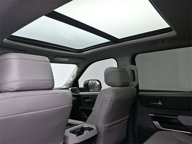 2022 Toyota Tundra 4WD Limited