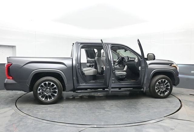 2022 Toyota Tundra 4WD Limited
