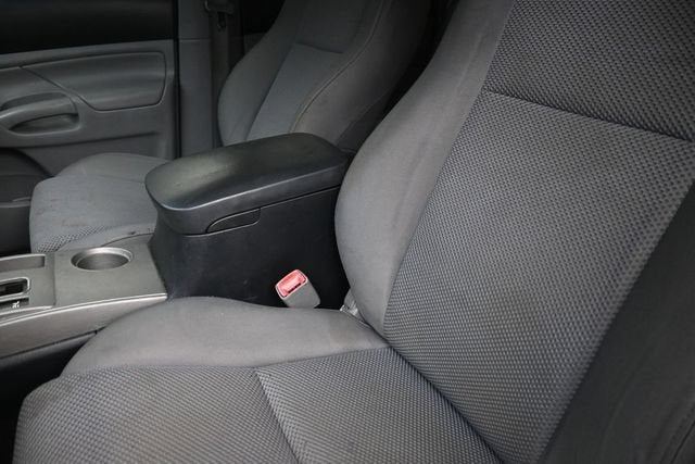 2013 Toyota Tacoma Base V6