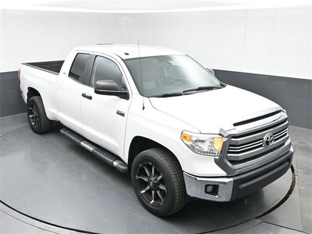 2017 Toyota Tundra 4WD SR