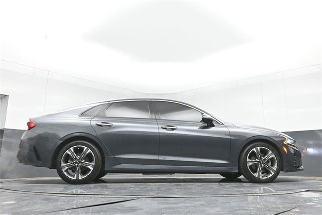 2022 Kia K5 EX