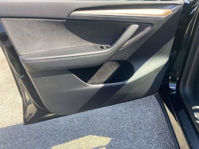 2023 Tesla Model Y Long Range Dual Motor All-Wheel Drive