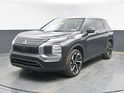 2022 Mitsubishi Outlander ES