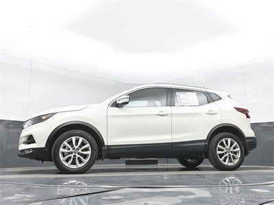 2021 Nissan Rogue Sport SV