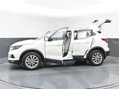 2021 Nissan Rogue Sport SV