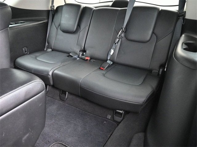 2017 INFINITI QX80 NA