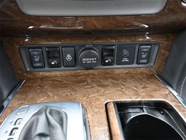 2017 INFINITI QX80 NA