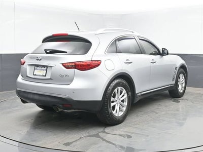 2016 INFINITI QX70 NA