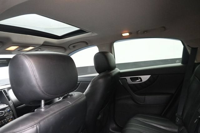 2016 INFINITI QX70 NA