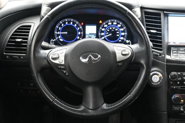 2016 INFINITI QX70 NA
