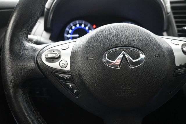 2016 INFINITI QX70 NA