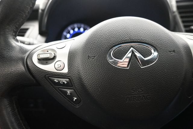 2016 INFINITI QX70 NA