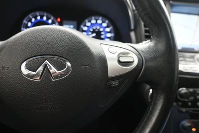 2016 INFINITI QX70 NA