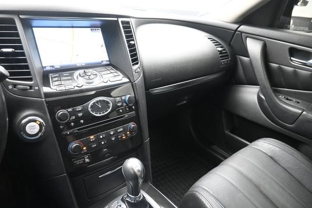 2016 INFINITI QX70 NA