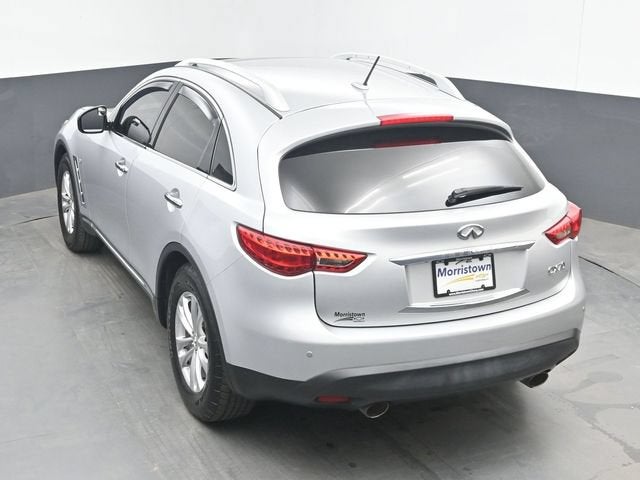 2016 INFINITI QX70 NA