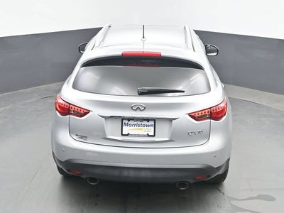 2016 INFINITI QX70 NA