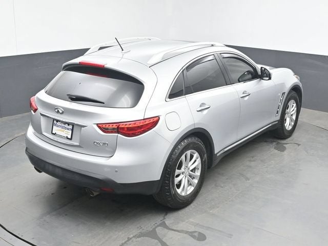 2016 INFINITI QX70 NA